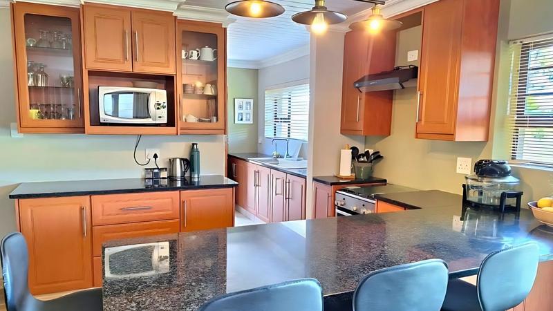 4 Bedroom Property for Sale in Monte Christo Western Cape